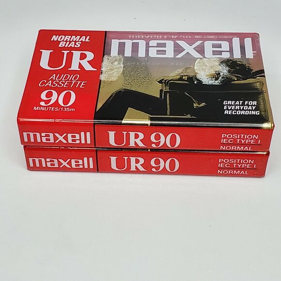 Lot of 2 NEW Maxell UR 90 Blank Audio Cassette Tapes 90 Minutes - SEALED - Picture 3 of 7
